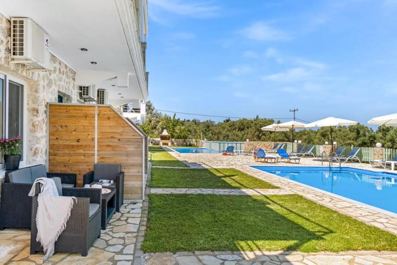 Gkountis Apartments Tsoukaládhes Dış mekan fotoğraf