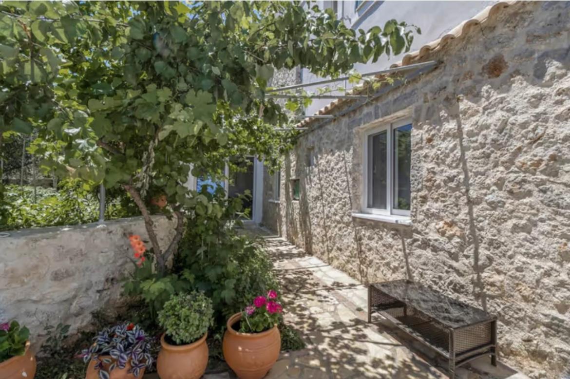 Gkountis Apartments Tsoukaládhes Dış mekan fotoğraf